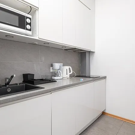 Rentplanet - Aleje Jerozolimskie Apartmán *